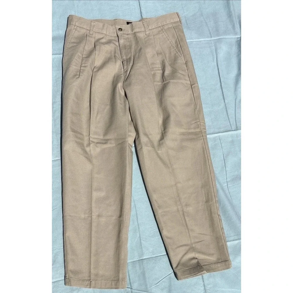 Dockers Khakis Mens 36x30 Tan Pleated Cotton Canvas Straight Leg Pants WPL 423